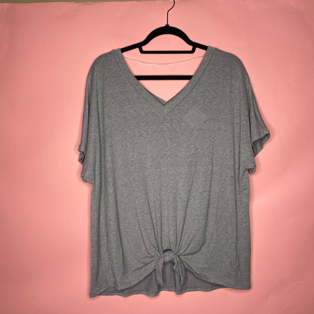 Plus tie top